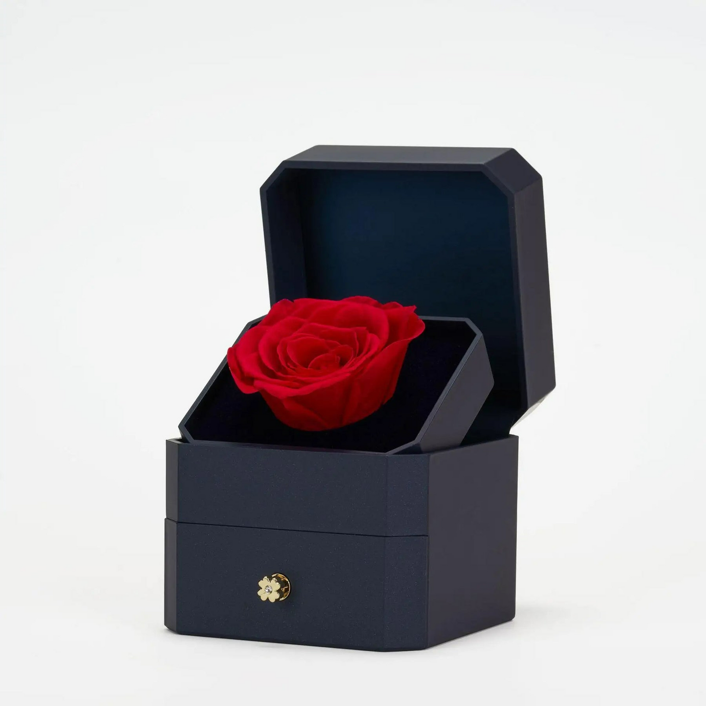 Luxurious Jewelry Box With Eternal Flower Rose + Magnetic Four Heart Necklace